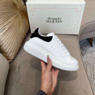 Alexander Mcqueen Oversized Sneakers Unisex Calf Leather and Crocodile Suede White/Black