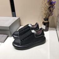 Alexander Mcqueen Oversized Sneakers Unisex Calf Leather with Contrast Piping Black
